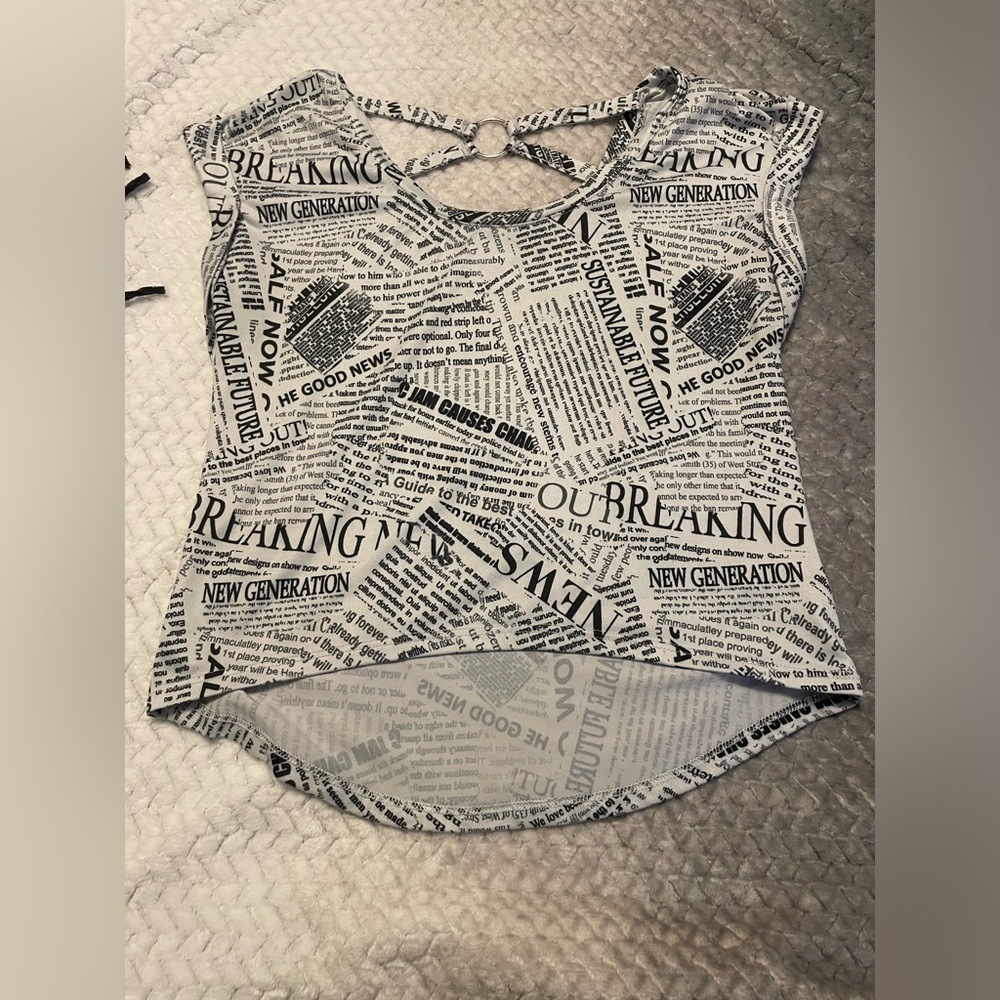 Women’s graphic tee